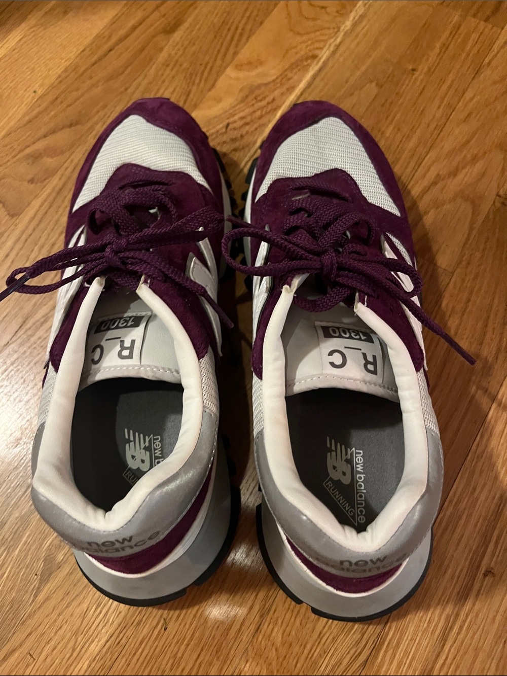 New Balance Men’s Plum and White Running Sneakers
